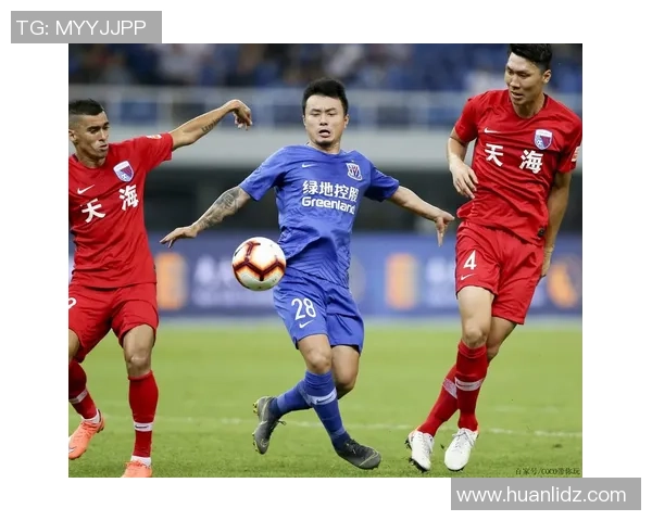 申花与辽宁上半场激战回顾球员表现与战术分析全景呈现