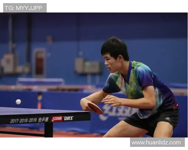 贾诚：探索人生的智慧与成长之路，启迪心灵的哲思与实践